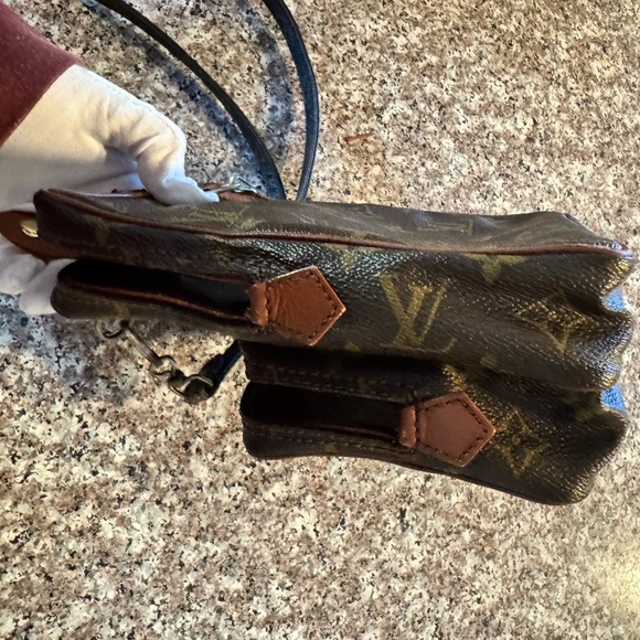 Louis Vuitton
LV Monogram Amazone
Crossbody bag - Picture 6 of 17